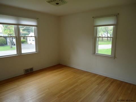 5 Lape Rd, Waterford, NY 12188 photo 4