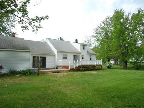 5 Lape Rd, Waterford, NY 12188 photo 11