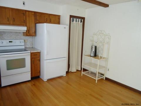 5 Lape Rd, Waterford, NY 12188 photo 3