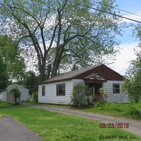 218 Chiswell Rd, Schenectady, NY 12304 photo 9