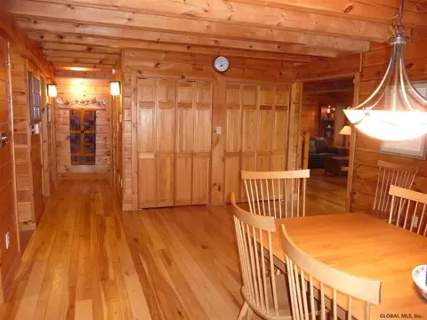 1434 Waters Rd, Schenectady, NY 12302 photo 13
