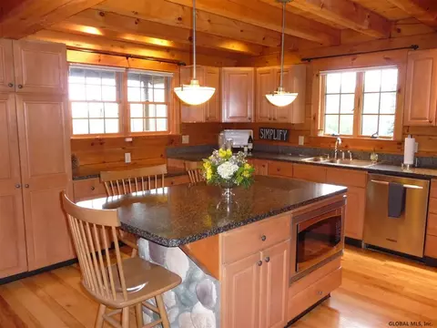 1434 Waters Rd, Schenectady, NY 12302 photo 9
