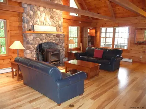 1434 Waters Rd, Schenectady, NY 12302 photo 1