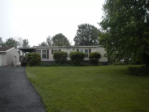 800 Mill Pond Rd, Sharon Springs, NY 13459 photo 3