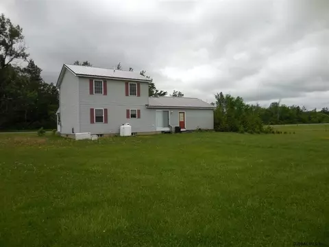 277 Fuller Rd, Amsterdam, NY 12010 photo 2