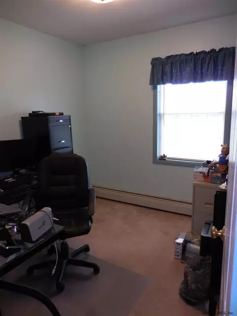 277 Fuller Rd, Amsterdam, NY 12010 photo 16