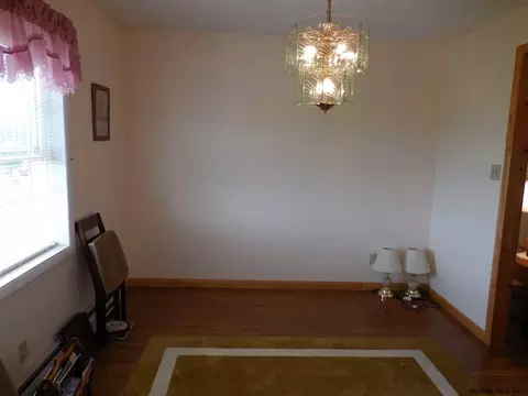 277 Fuller Rd, Amsterdam, NY 12010 photo 9