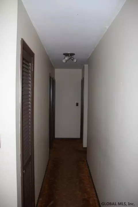 158 Macarthur Ave, Cobleskill, NY 12043 photo 8