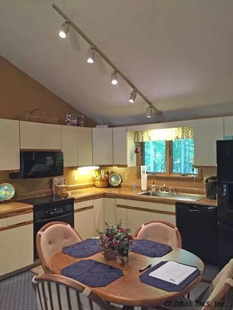263 Progress Rd, Gloversville, NY 12078 photo 14
