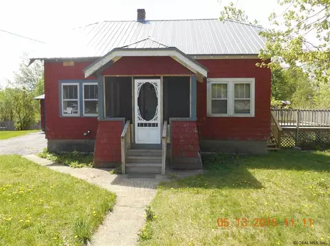 33 Second Ave, Mayfield, NY 12117 photo 1