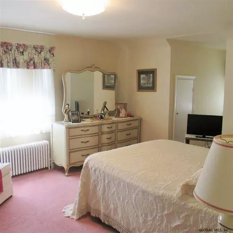1676 Lenox Rd, Schenectady, NY 12308 photo 13