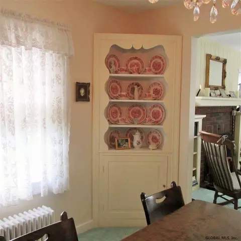 1676 Lenox Rd, Schenectady, NY 12308 photo 9