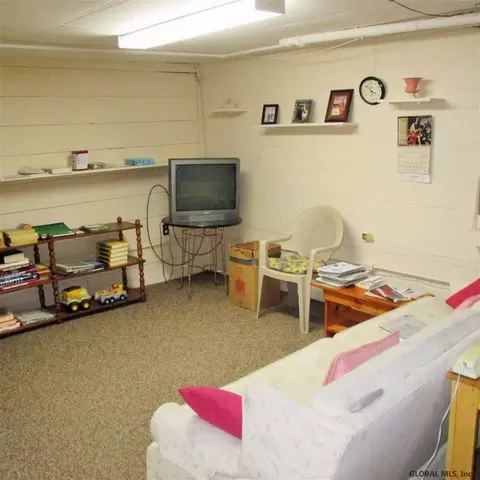 1676 Lenox Rd, Schenectady, NY 12308 photo 19