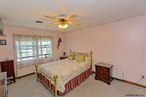 26 Cayuga Ct, Slingerlands, NY 12159 photo 14