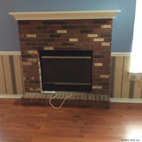 20 Eton Dr, Slingerlands, NY 12159 photo 3