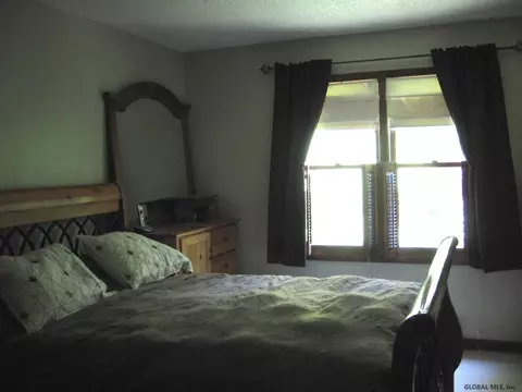 3 Cromwell Dr, Clifton Park, NY 12065 photo 19