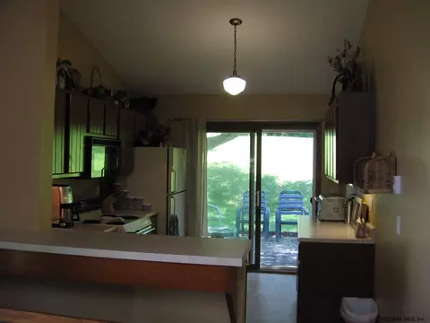 3 Cromwell Dr, Clifton Park, NY 12065 photo 8