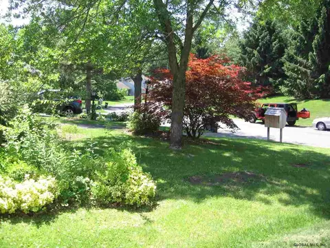 3 Cromwell Dr, Clifton Park, NY 12065 photo 25