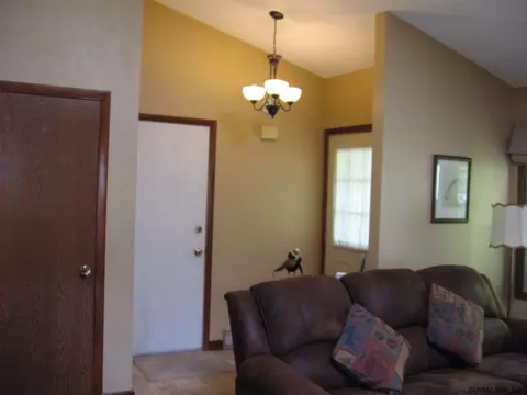 3 Cromwell Dr, Clifton Park, NY 12065 photo 18