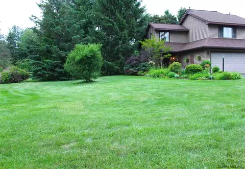2 Eton Dr, Slingerlands, NY 12159 photo 22