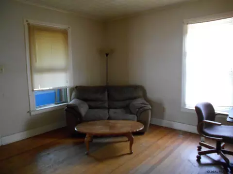 961 Maple Ave, Schenectady, NY 12307 photo 21