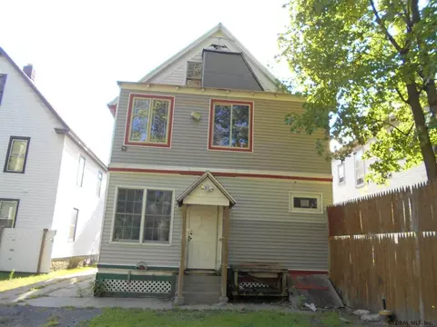 961 Maple Ave, Schenectady, NY 12307 photo 9