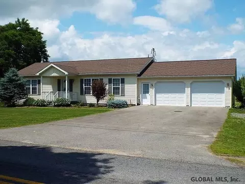 182 Mosher Rd, Amsterdam, NY 12010 photo 1