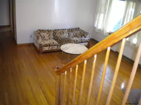 172 Marshall Ave, Schenectady, NY 12304 photo 5