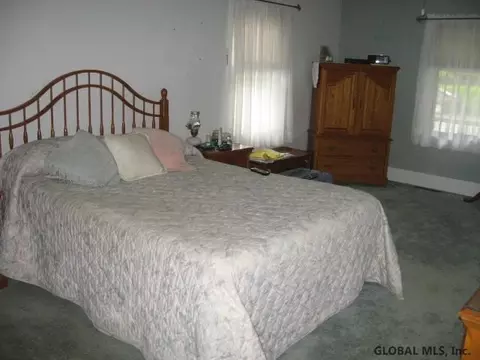 1159 Mcclellan St, Schenectady, NY 12309 photo 15