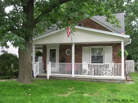 1159 Mcclellan St, Schenectady, NY 12309 photo 2