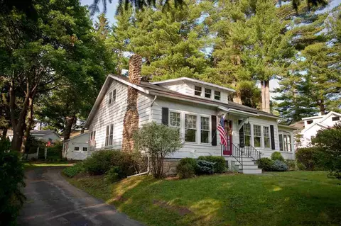 30 Bridge St, Slingerlands, NY 12159 photo 2