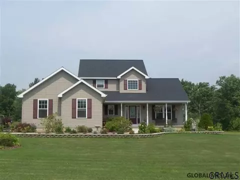 7 Back Spin Dr, Halfmoon, NY 12118 photo 1
