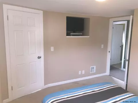 33 Pine St, Oneonta, NY 13820 photo 19