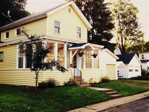 33 Pine St, Oneonta, NY 13820 photo 25
