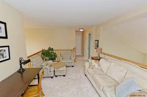23 Walden Fields Dr, Delmar, NY 12054 photo 18