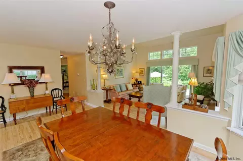 23 Walden Fields Dr, Delmar, NY 12054 photo 10