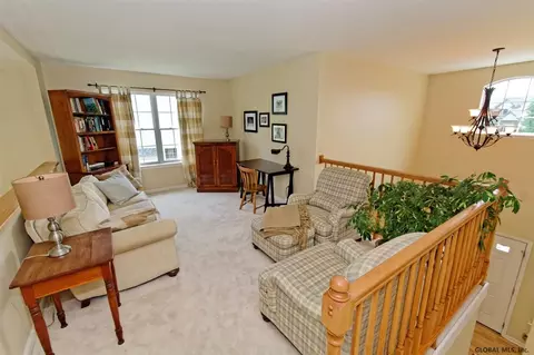 23 Walden Fields Dr, Delmar, NY 12054 photo 17