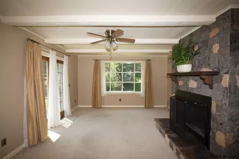 348 E Campbell Rd, Schenectady, NY 12303 photo 21