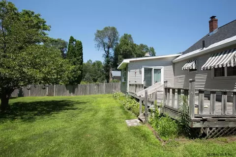 348 E Campbell Rd, Schenectady, NY 12303 photo 3