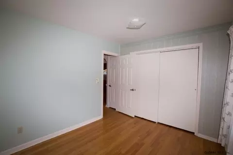 348 E Campbell Rd, Schenectady, NY 12303 photo 9