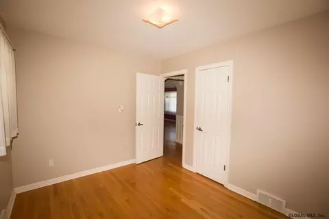 348 E Campbell Rd, Schenectady, NY 12303 photo 13