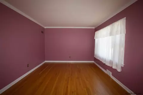 348 E Campbell Rd, Schenectady, NY 12303 photo 5
