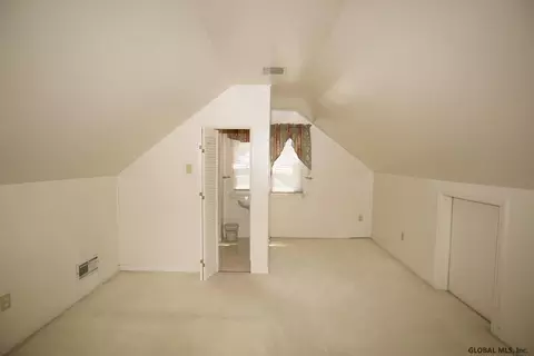 348 E Campbell Rd, Schenectady, NY 12303 photo 24