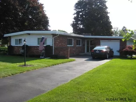 22 Memory Ln, Schenectady, NY 12306 photo 1
