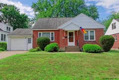 1390 Regal Ave, Schenectady, NY 12308 photo 1