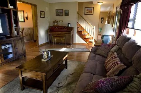 115 Meyer Rd, Clifton Park, NY 12065 photo 7