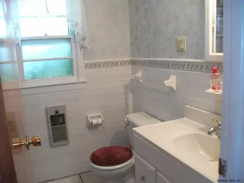 121 Maple Ave, Middleburgh, NY 12122 photo 9