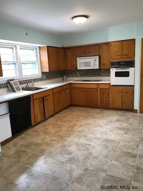 121 Maple Ave, Middleburgh, NY 12122 photo 2