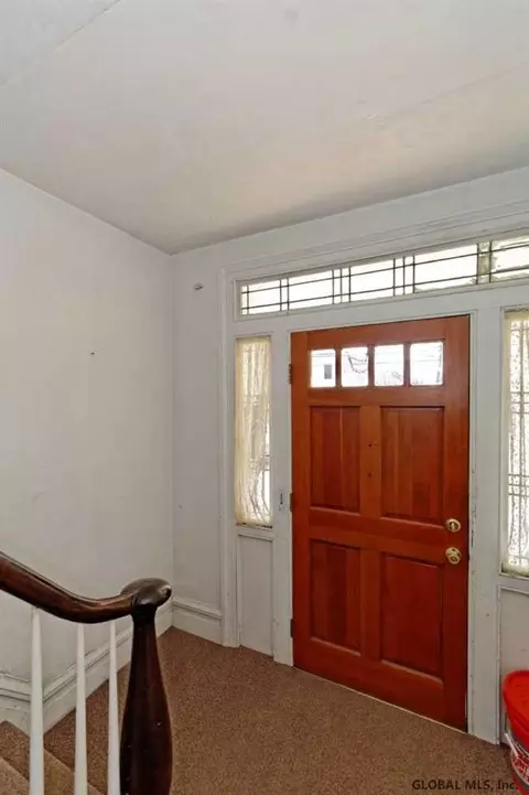 131 E Main St, Cambridge, NY 12816 photo 3