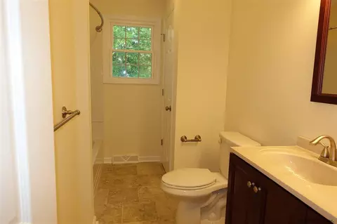 66 Dorchester Ave, Selkirk, NY 12158 photo 16
